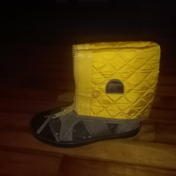 Sorel Boots Suede and Wool - Picture 8 of 8